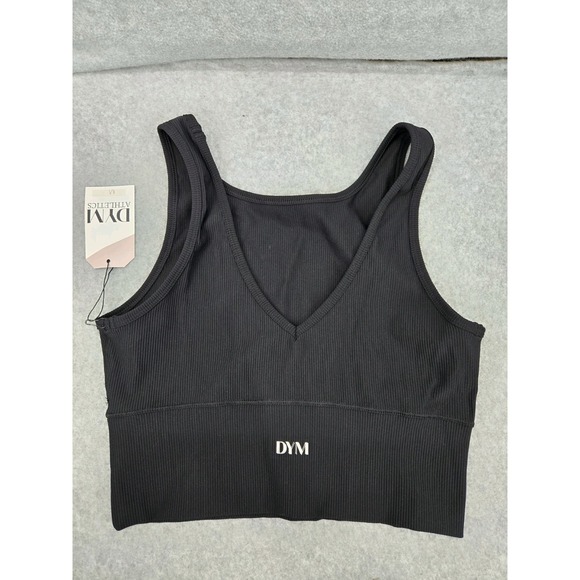 Dymo Tops - NWT DYM Women's Black Ribbed Athletic Crop Top Size M